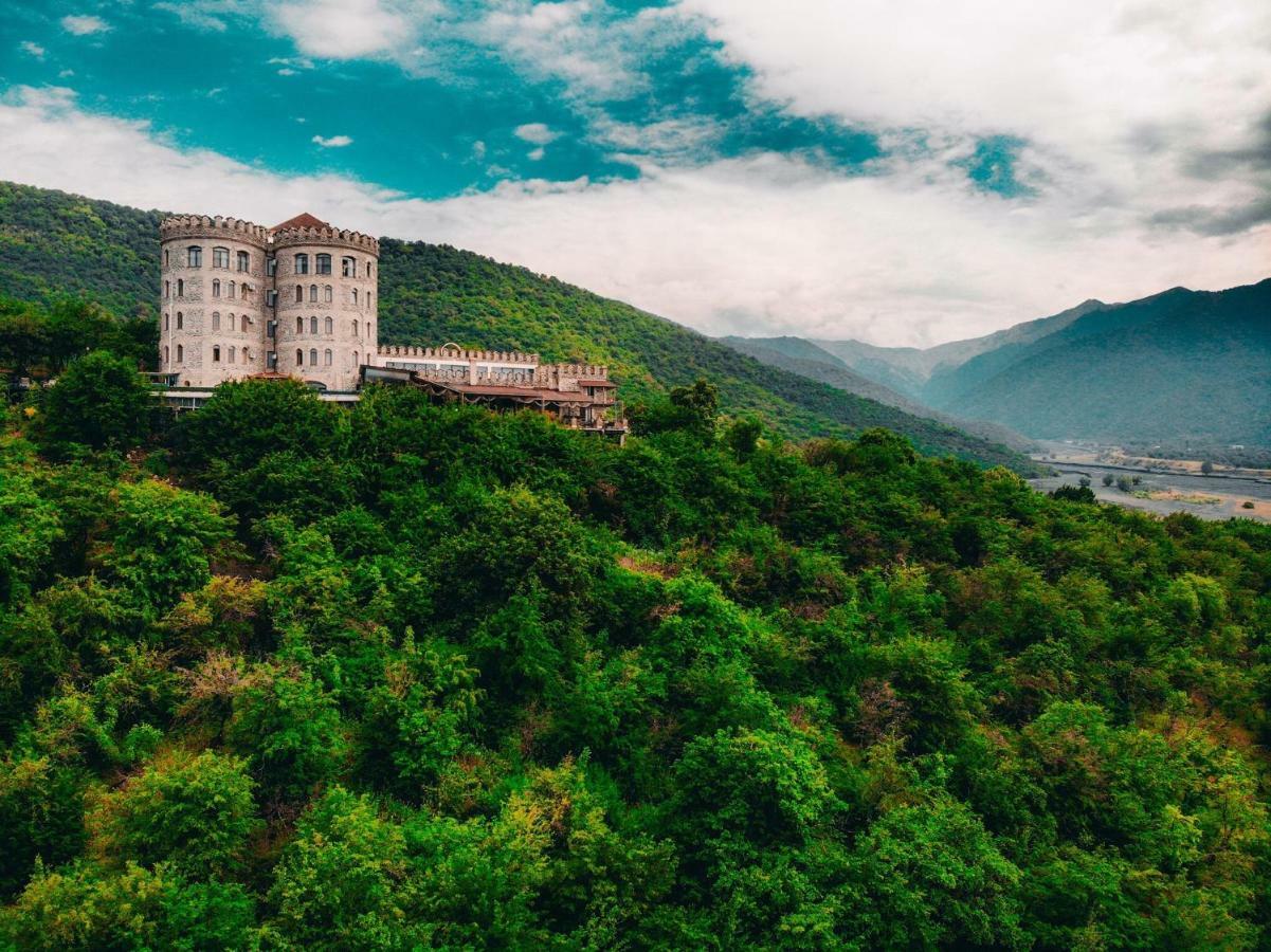 Hotel Royal Batoni Kvareli Exteriér fotografie